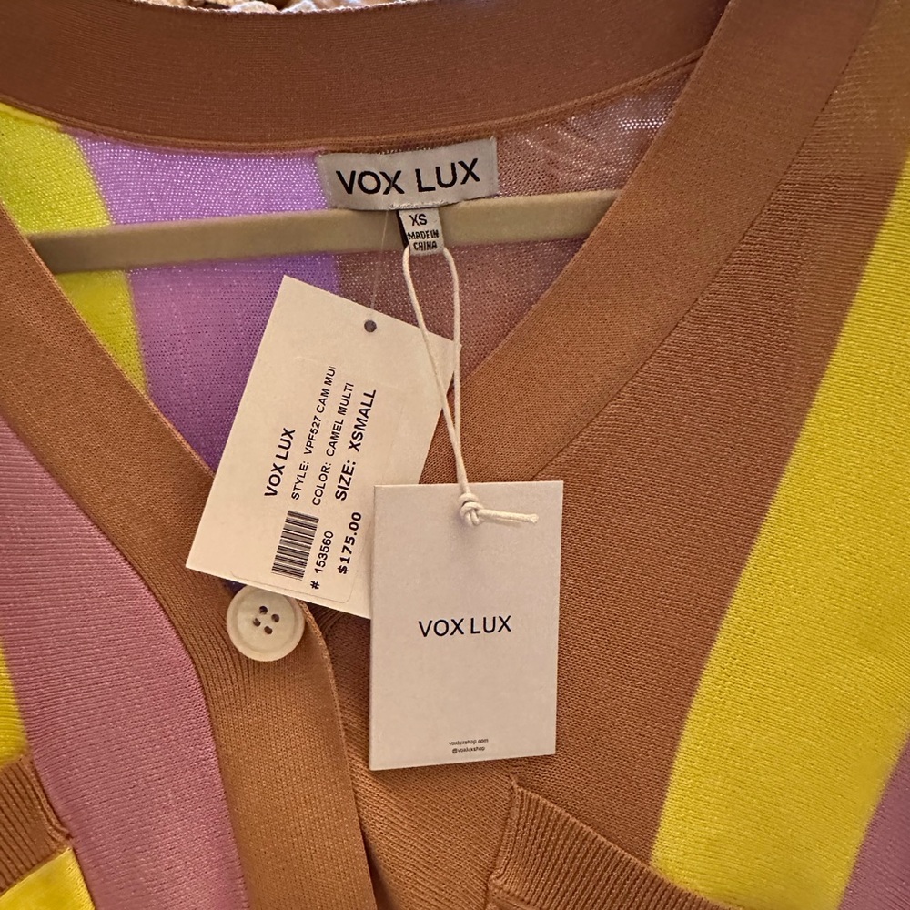 Designer Cardigan - Picture 2 of 2